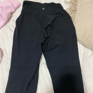 Align joggers size 4 in black